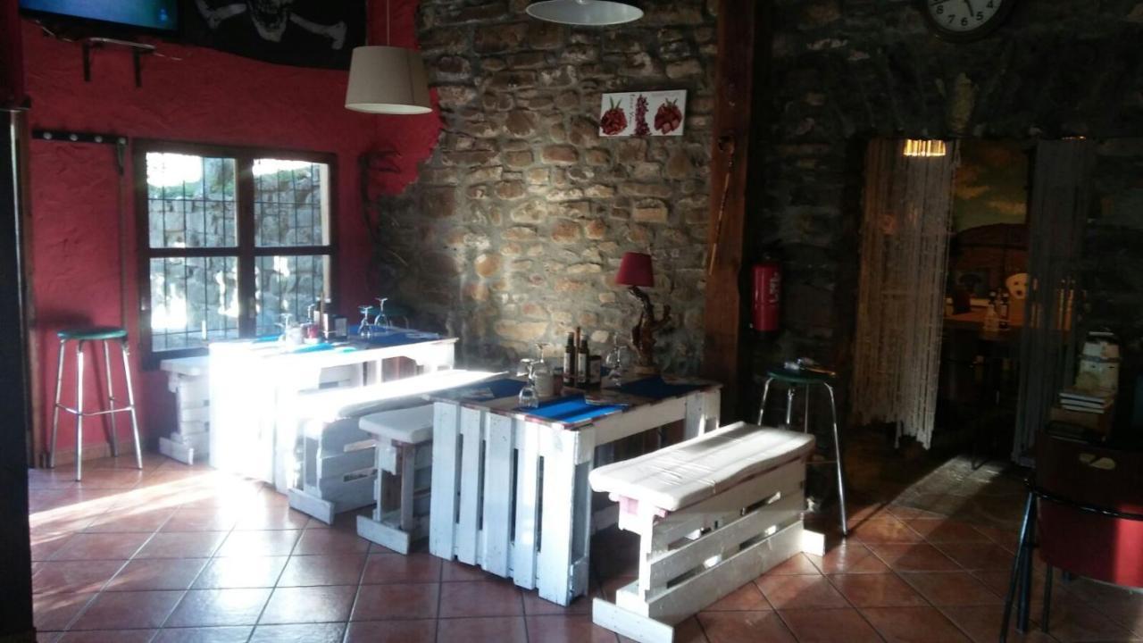 Hostel Backpacker Solopuent Castiello de Jaca Extérieur photo